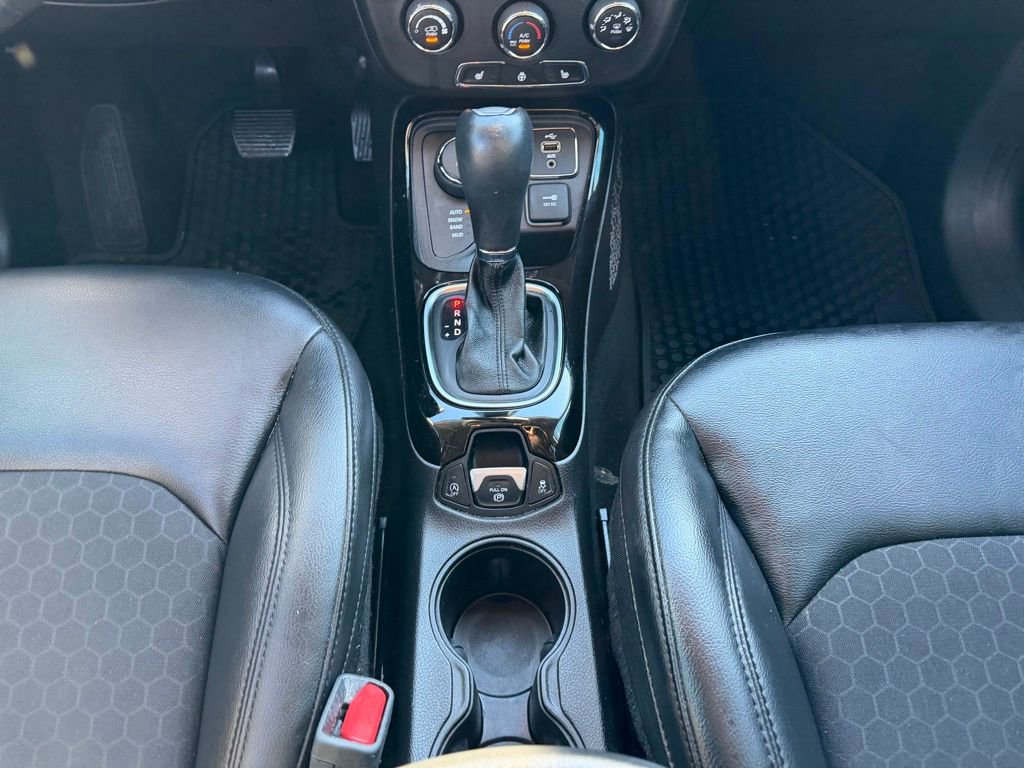 Used 2018 Jeep Compass Latitude image 35