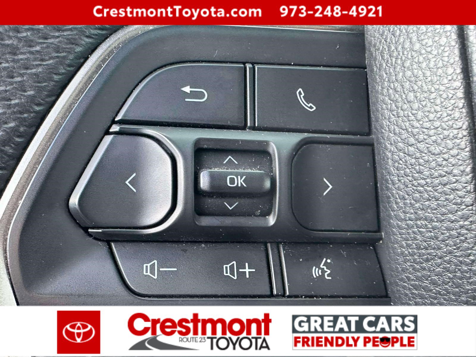 Used 2024 Toyota Tacoma TRD Off-Road image 18