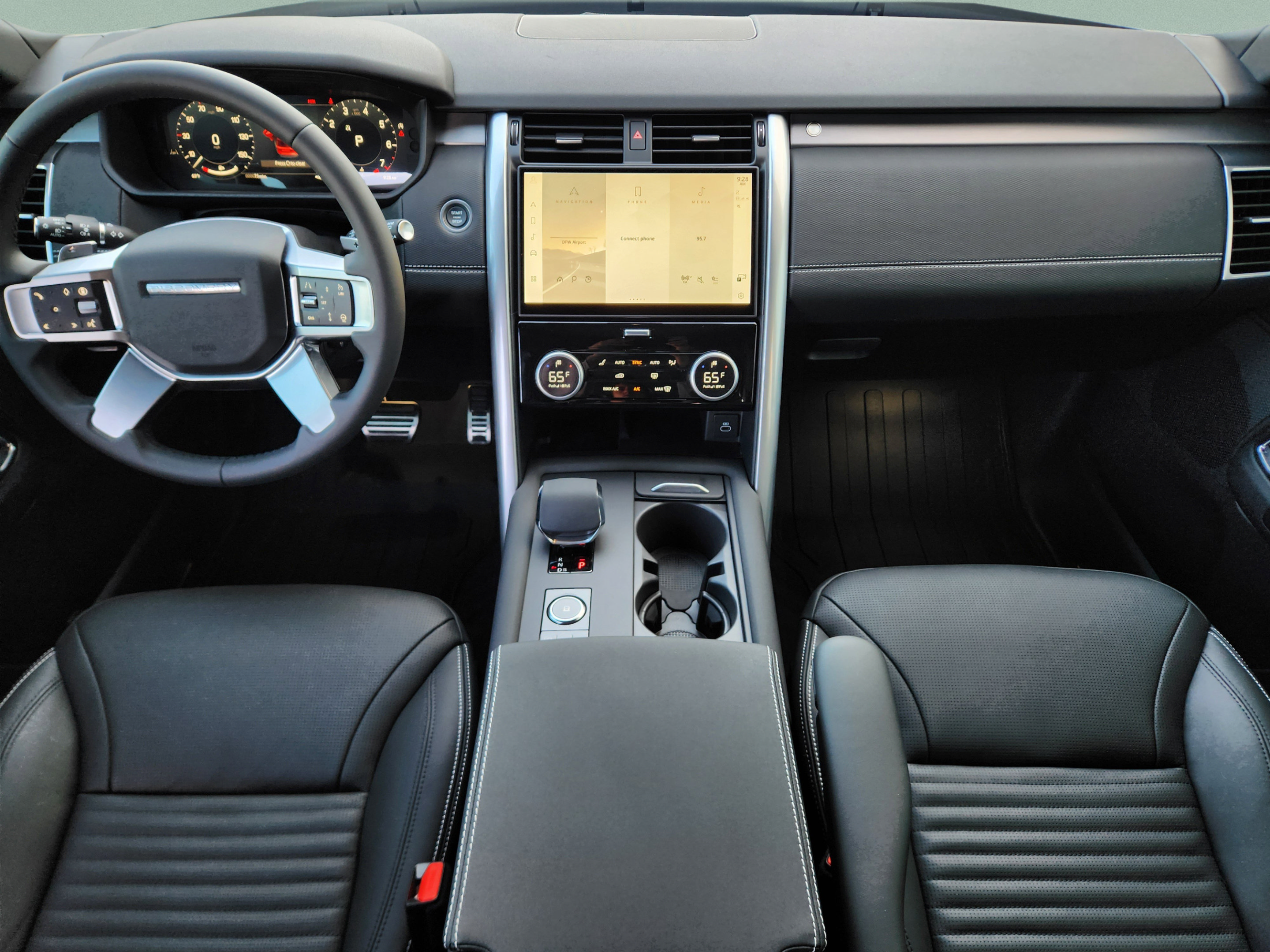 New 2025 Land Rover Discovery Dynamic SE AWD/4WD image 22