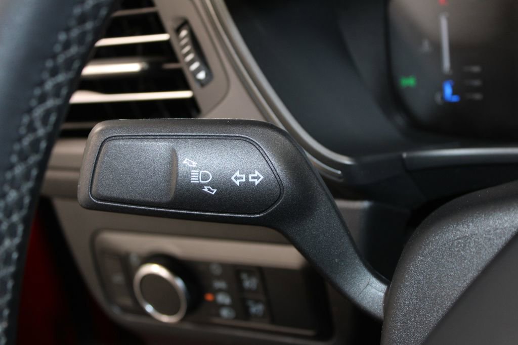 Used 2024 Ford Escape Active image 37