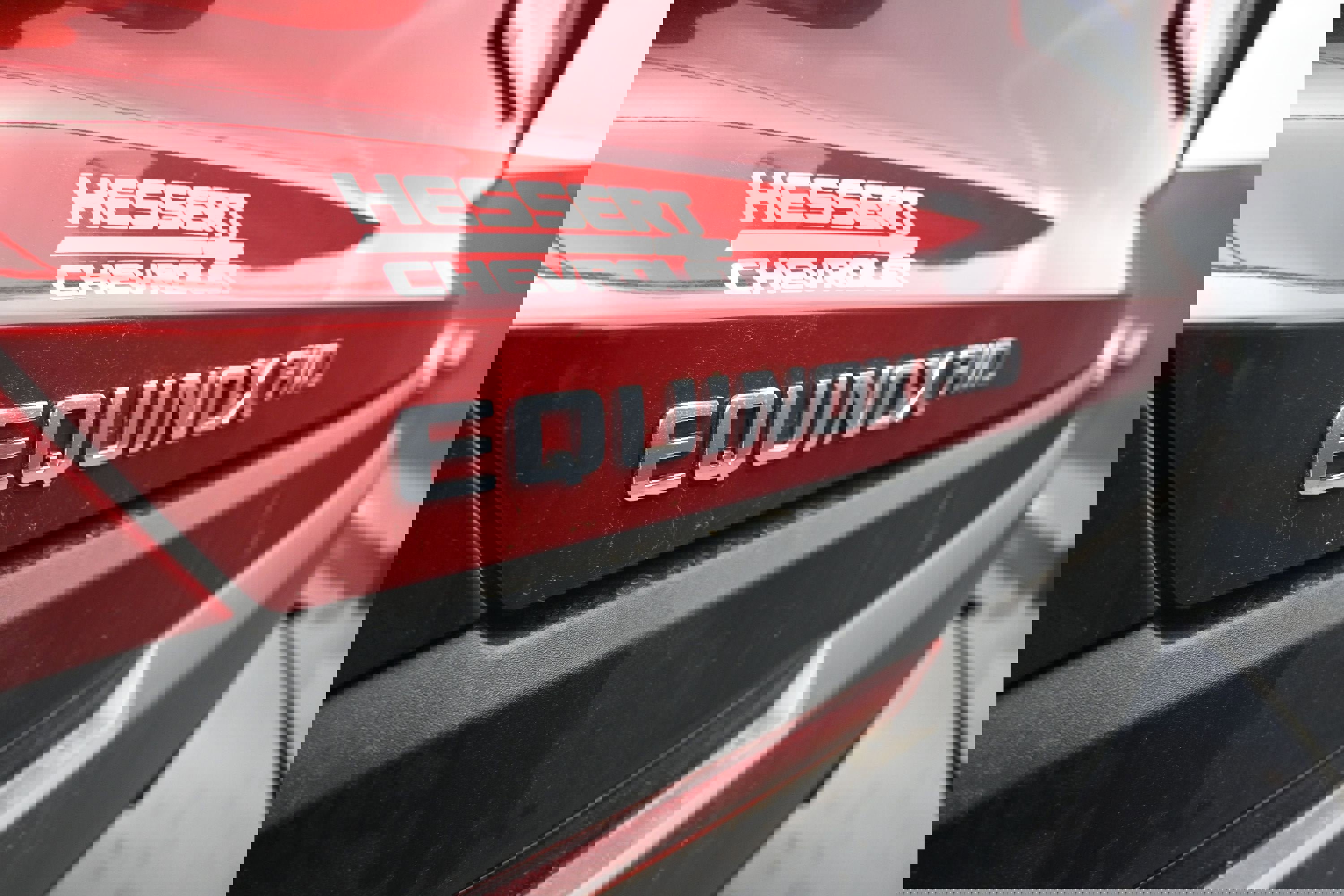 Used 2026 Chevrolet Equinox LT AWD/4WD image 32