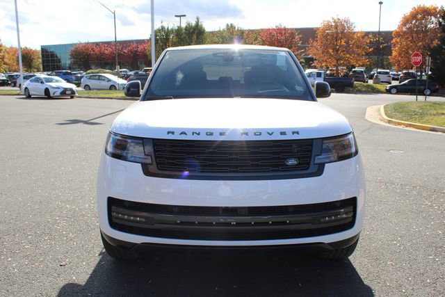 Used 2025 Land Rover Range Rover SE image 7