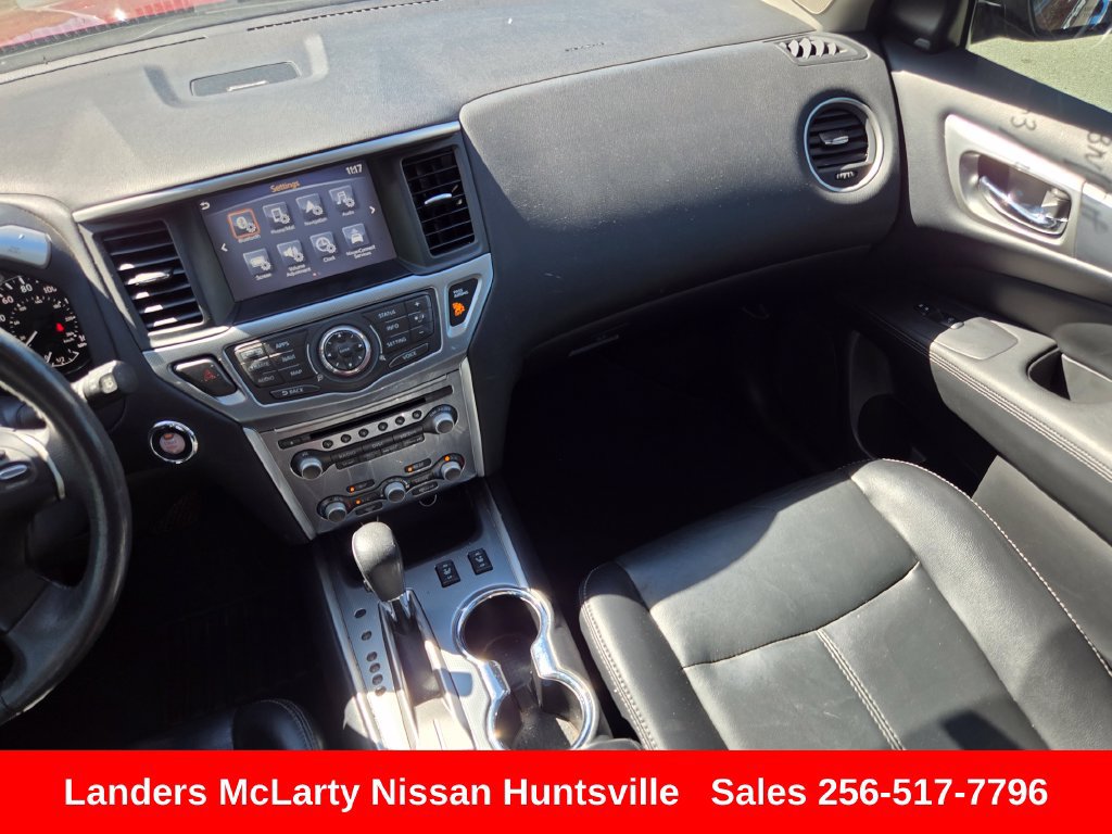 Used 2017 Nissan Pathfinder SL w/ SL Premium Package FWD image 11