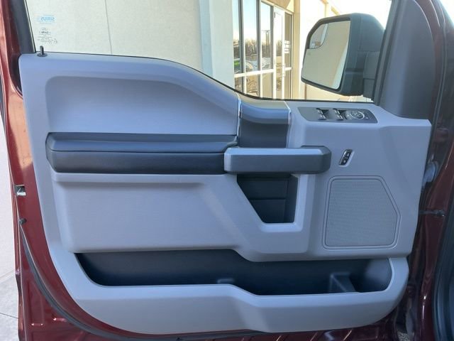 Used 2015 Ford F150 XLT w/ Equipment Group 301A Mid image 12