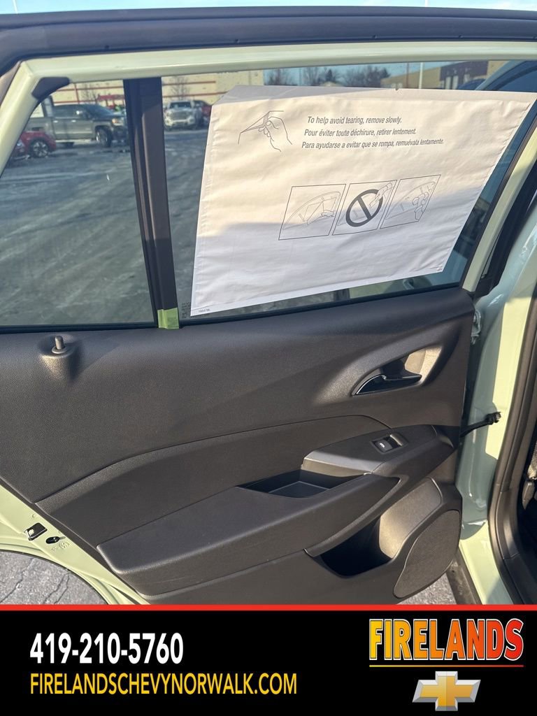 New 2026 Chevrolet Trax ACTIV w/ Sunroof Package image 91