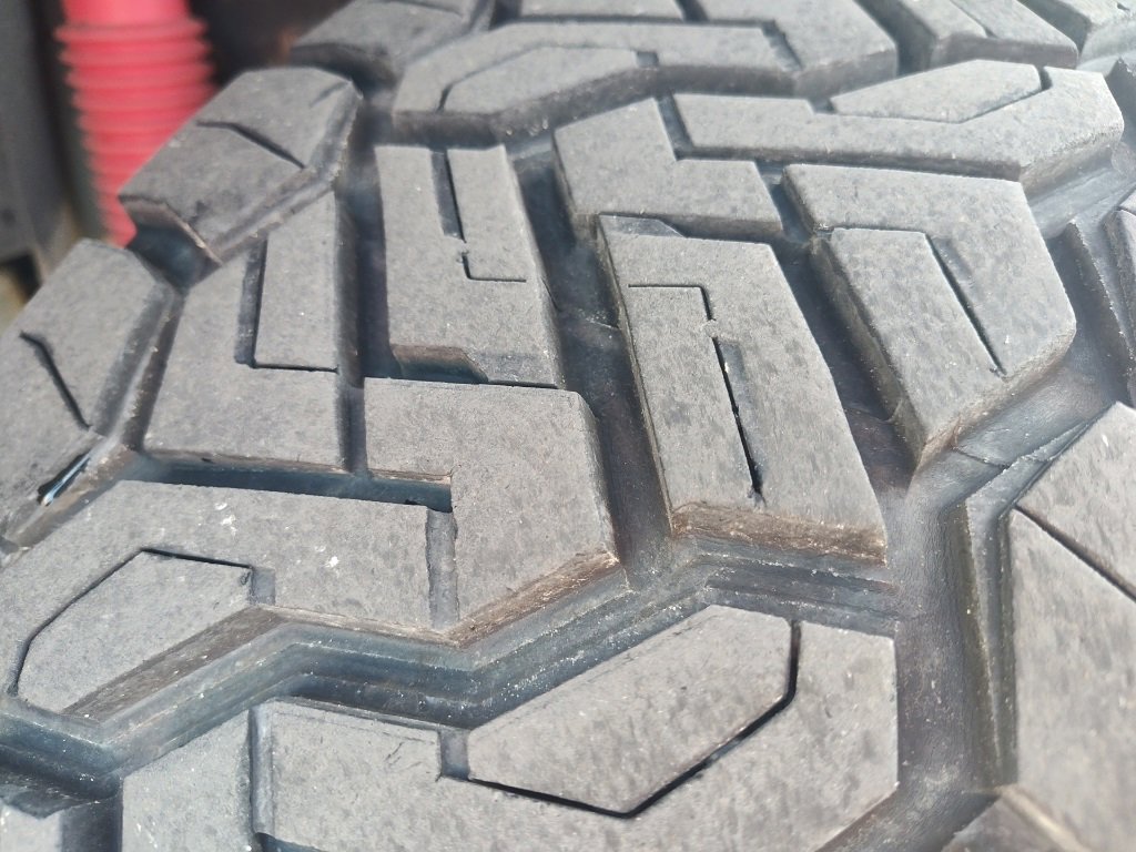 Used 2014 Ford F350 Lariat w/ Chrome Package image 14