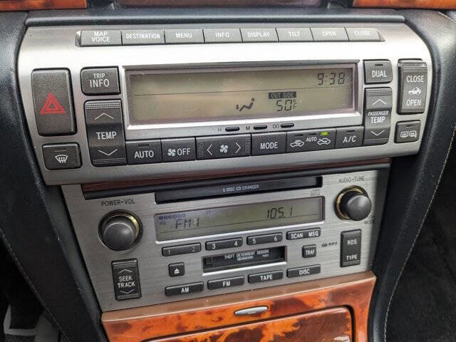 Used 2002 Lexus SC 430 Convertible image 23