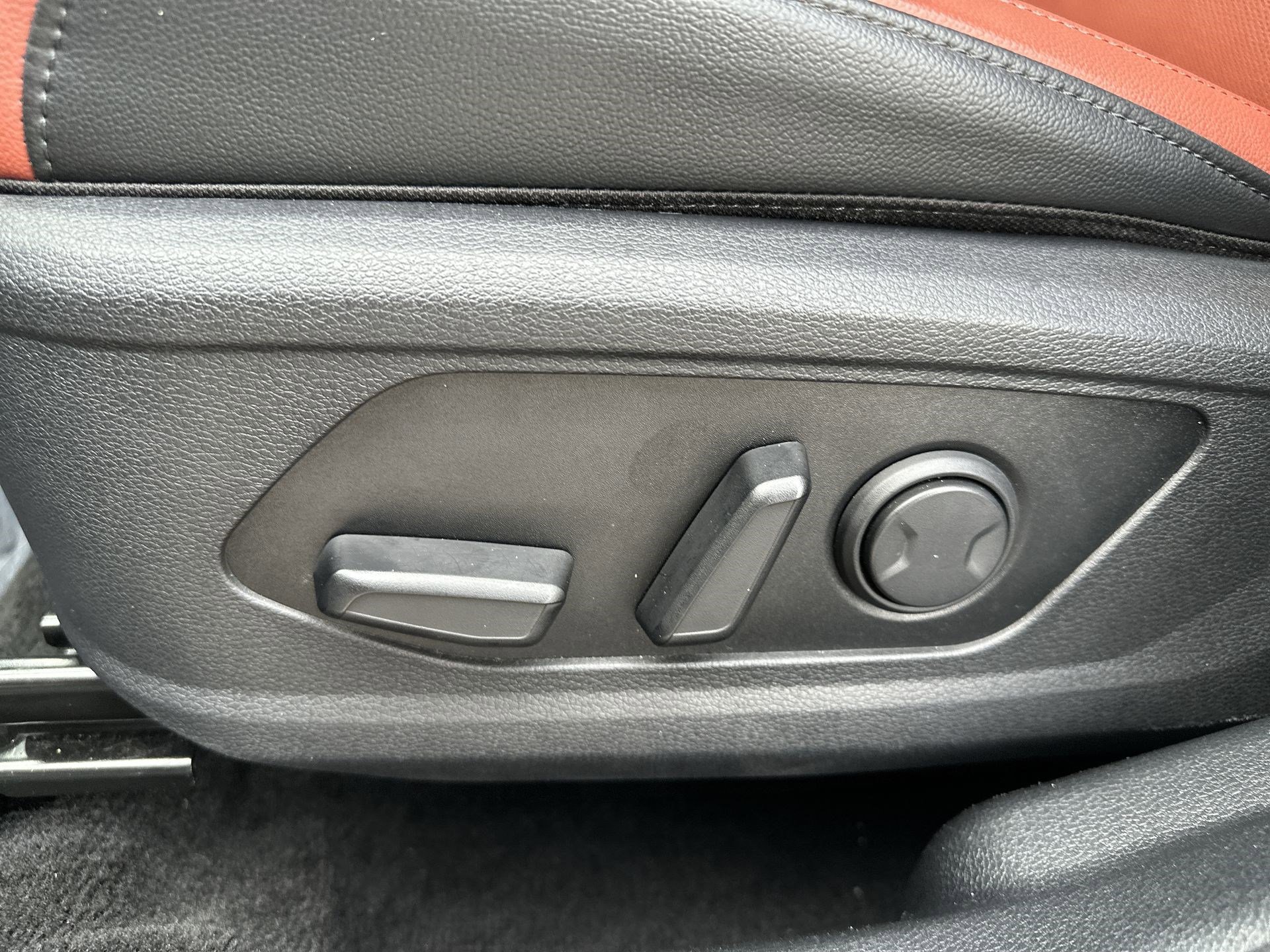 Certified 2023 Kia Sportage SX FWD image 14
