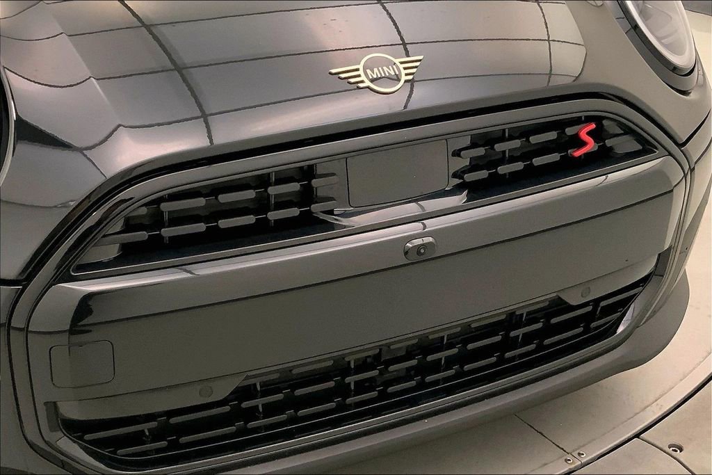 Used 2025 MINI Cooper S image 29