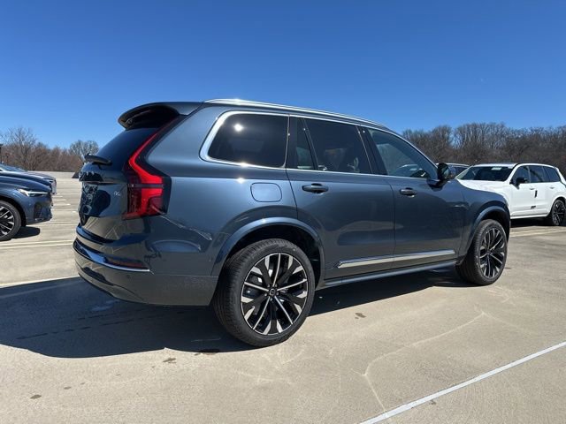 New 2026 Volvo XC90 B6 Plus w/ Protection Package image 7