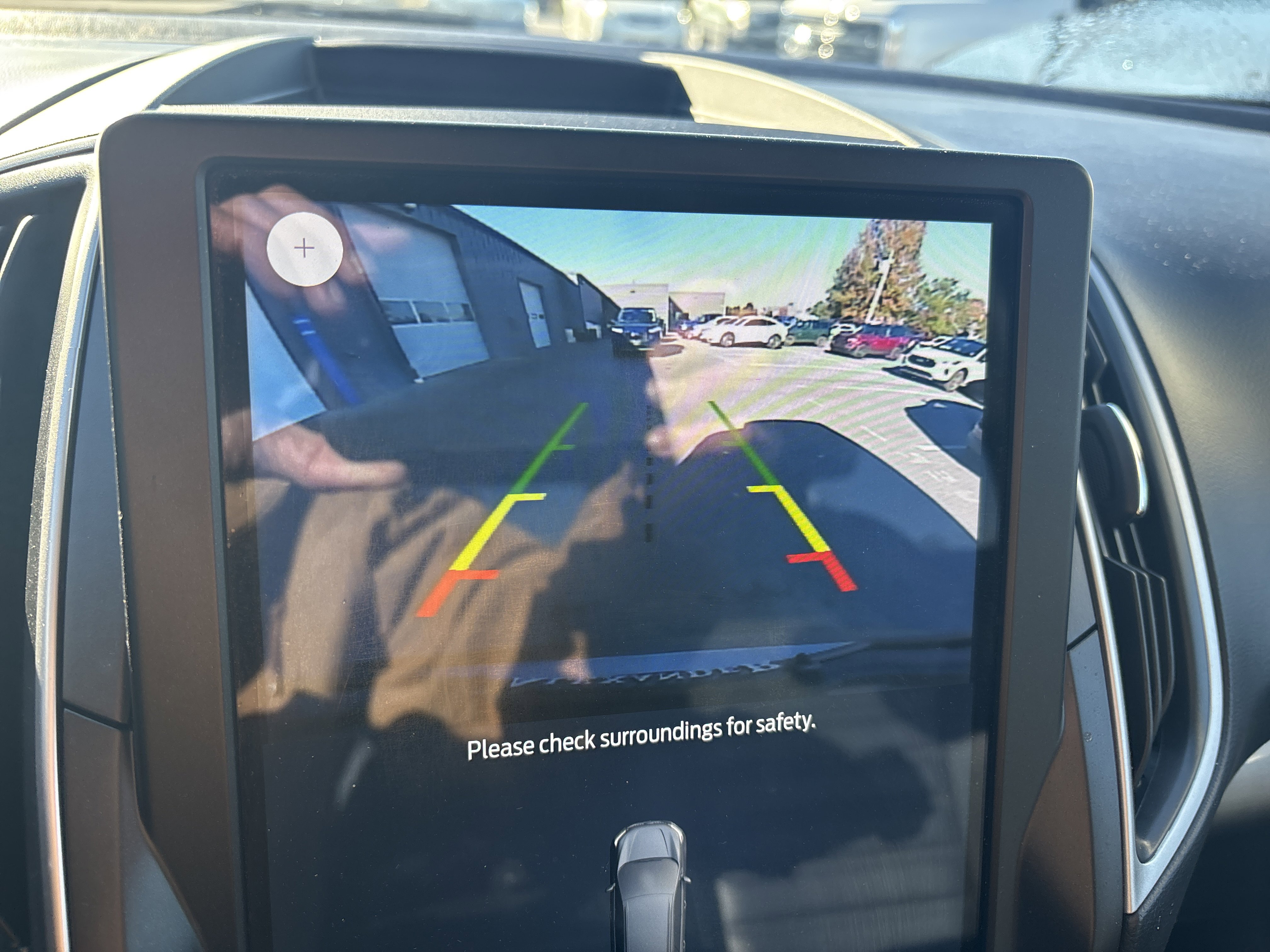 Used 2024 Ford Edge SEL image 27