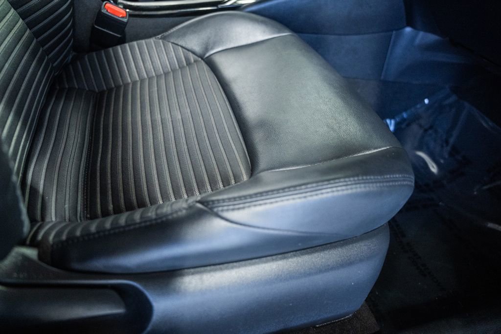 Used 2021 Toyota Corolla XSE FWD image 31