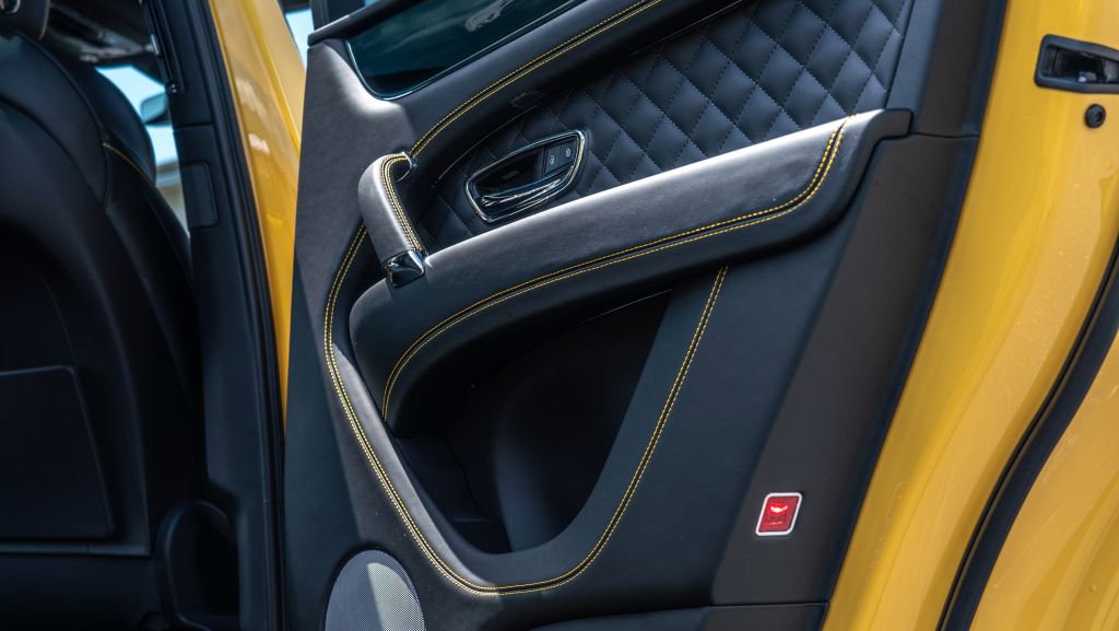 Used 2019 Bentley Bentayga image 31