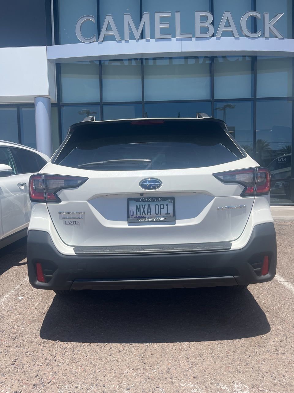 Used 2020 Subaru Outback Premium w/ Popular Package #1 AWD/4WD image 6