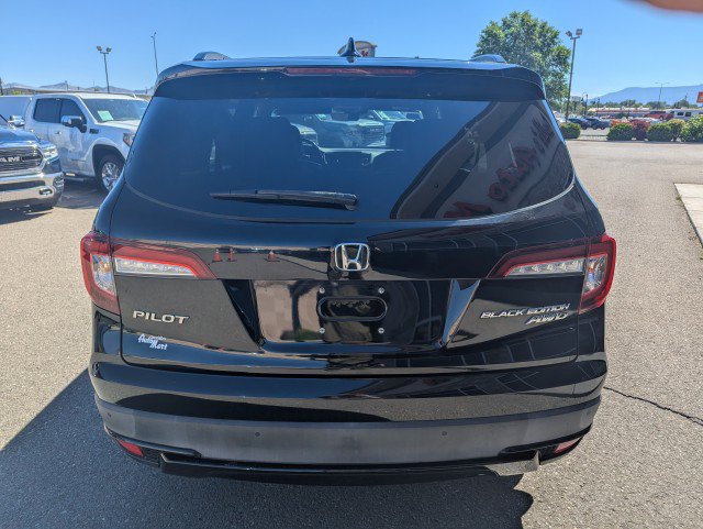 Used 2021 Honda Pilot Black Edition image 4