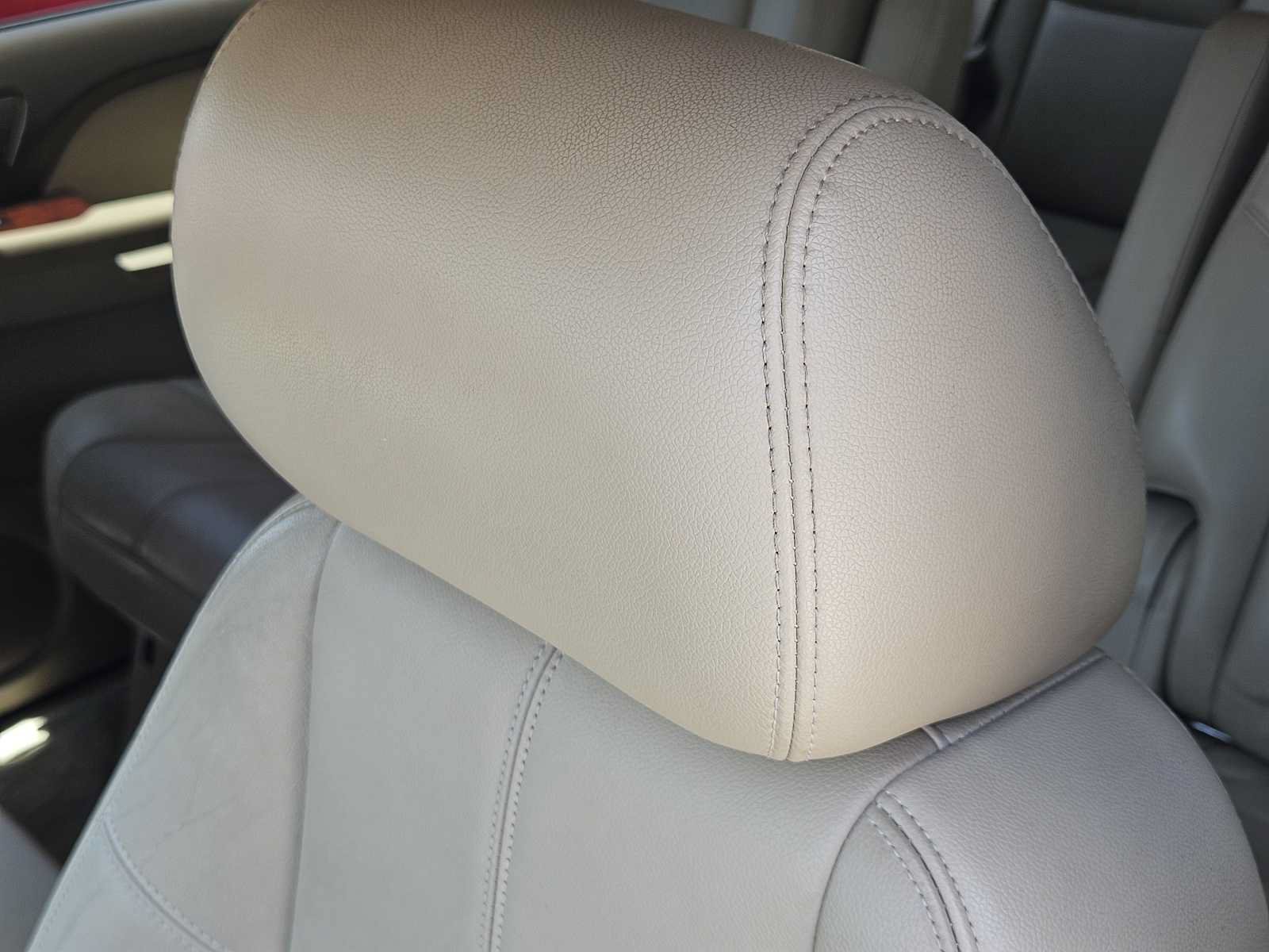 Used 2013 Chevrolet Tahoe LT w/ Texas Edition RWD image 15