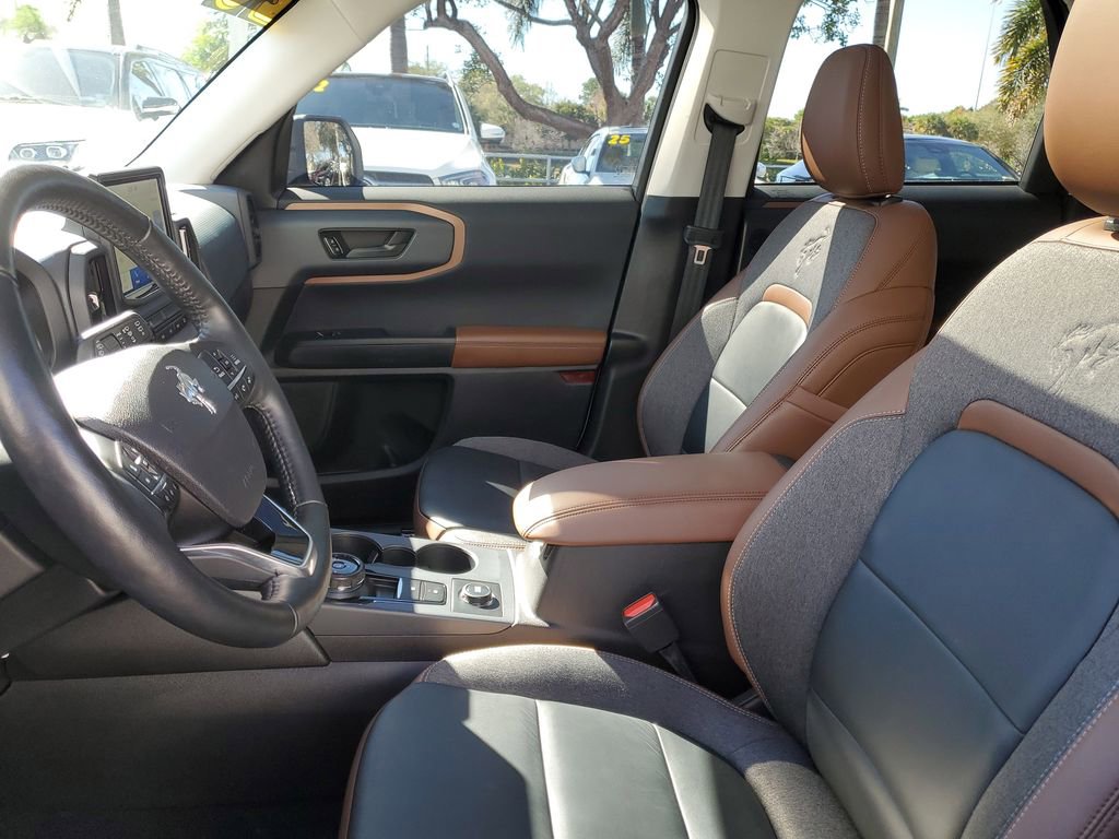 Used 2023 Ford Bronco Sport Outer Banks w/ Tech Package AWD/4WD image 22