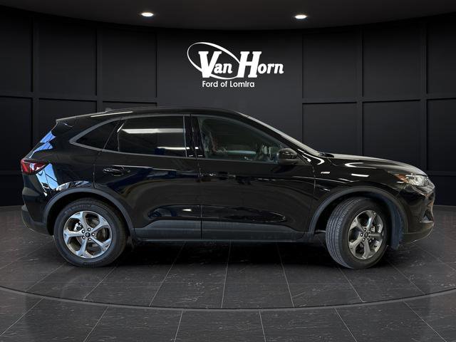 Certified 2025 Ford Escape ST-Line Elite image 2