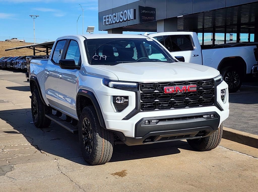 New 2026 GMC Canyon Elevation w/ Convenience Package image 2