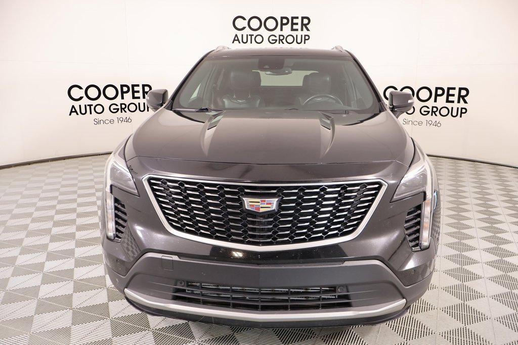 Used 2022 Cadillac XT4 Premium Luxury w/ Safety Alert Package image 8