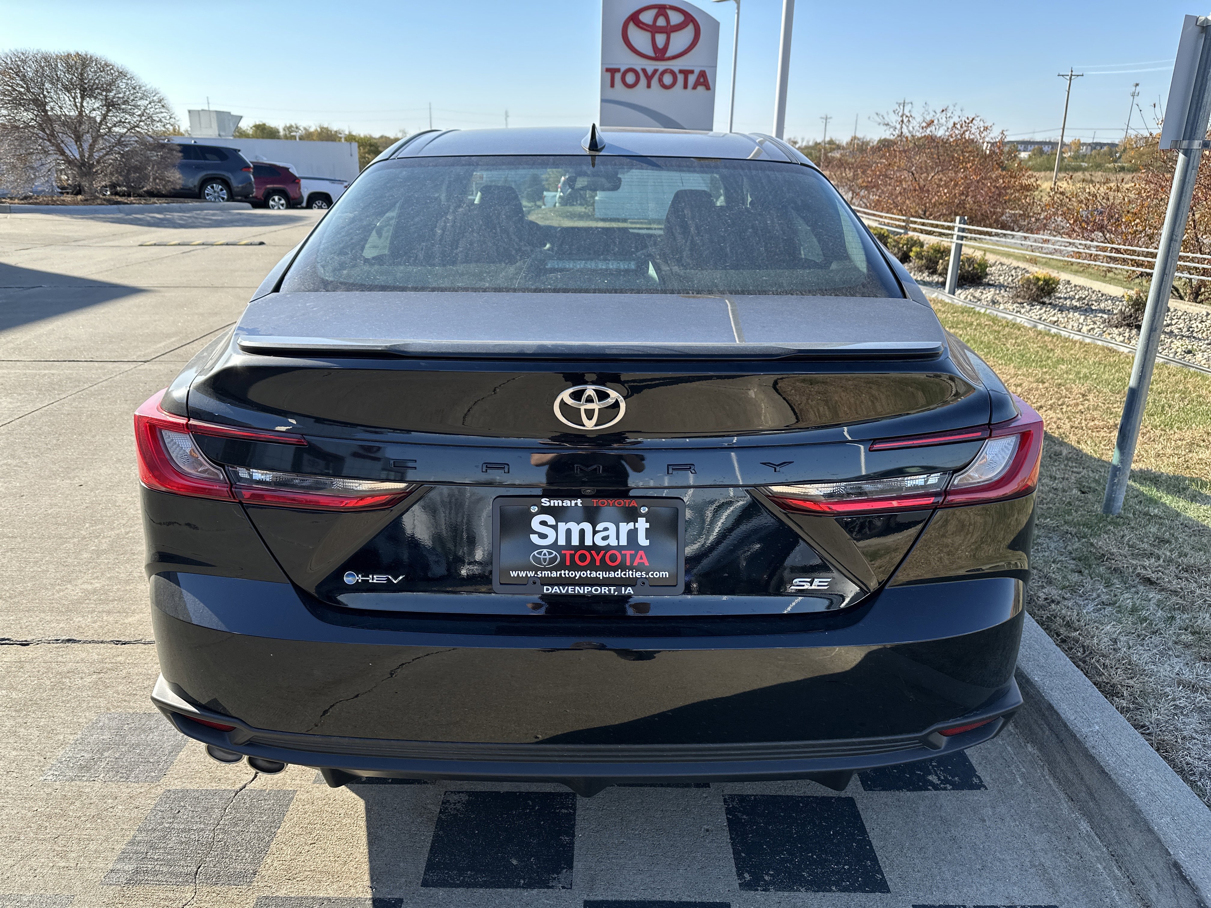 New 2026 Toyota Camry SE w/ Multimedia Upgrade Package FWD image 5