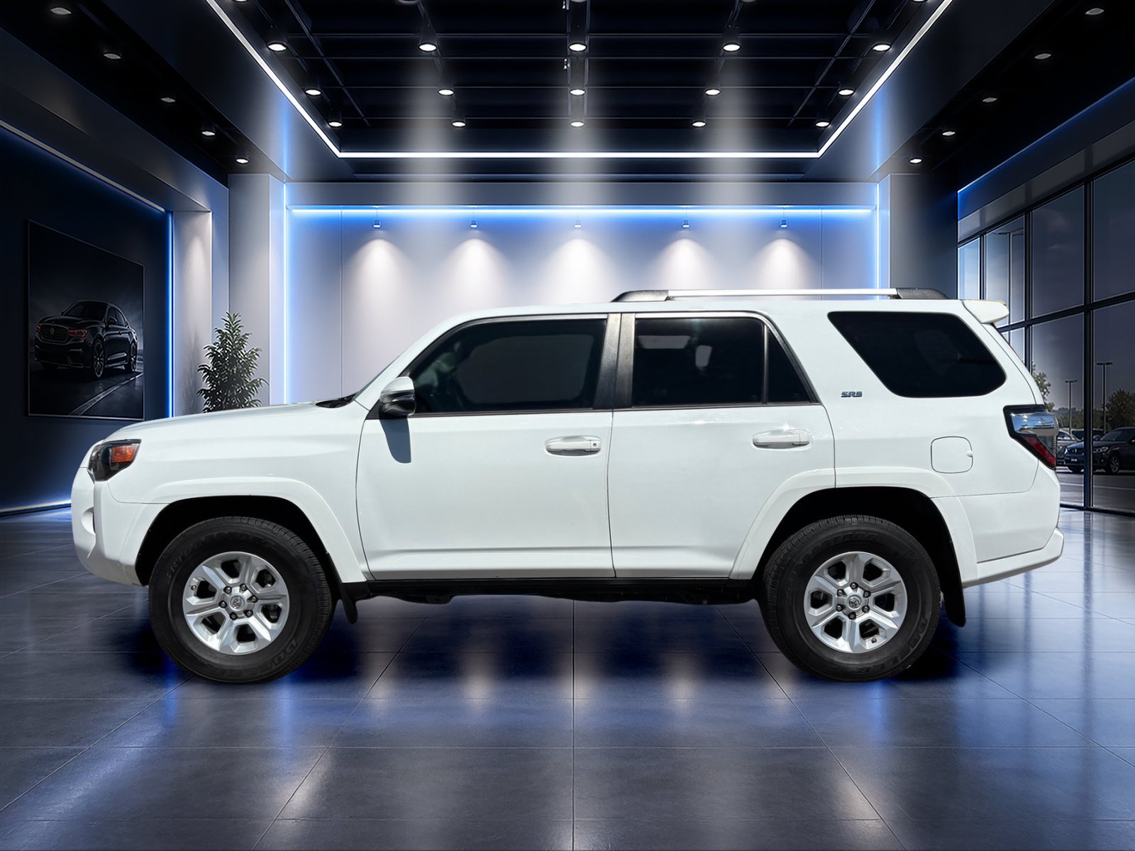 Used 2021 Toyota 4Runner SR5 Premium w/ Moonroof Package AWD/4WD image 7