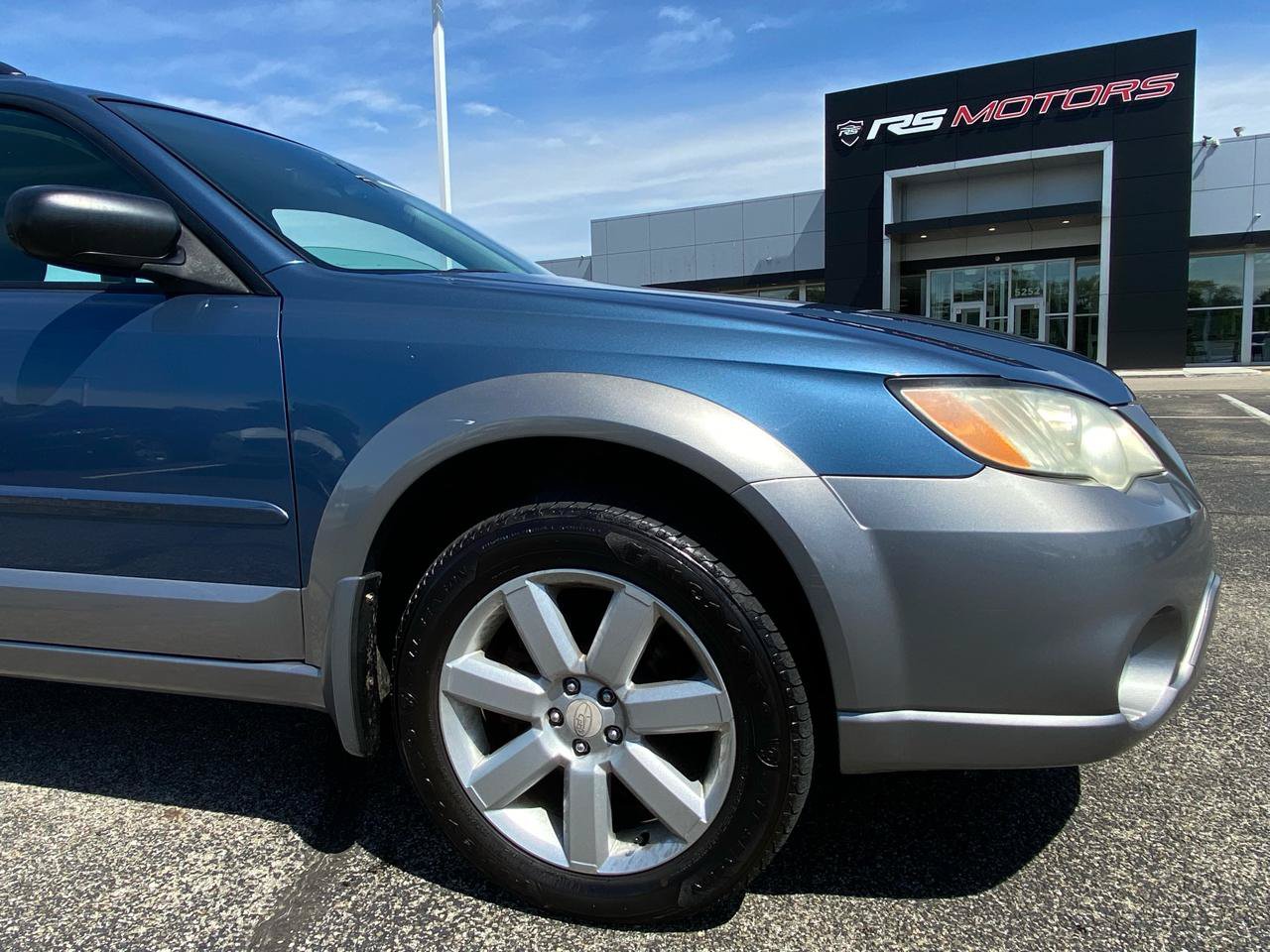 Used 2009 Subaru Outback 2.5i Special Edition AWD/4WD image 11