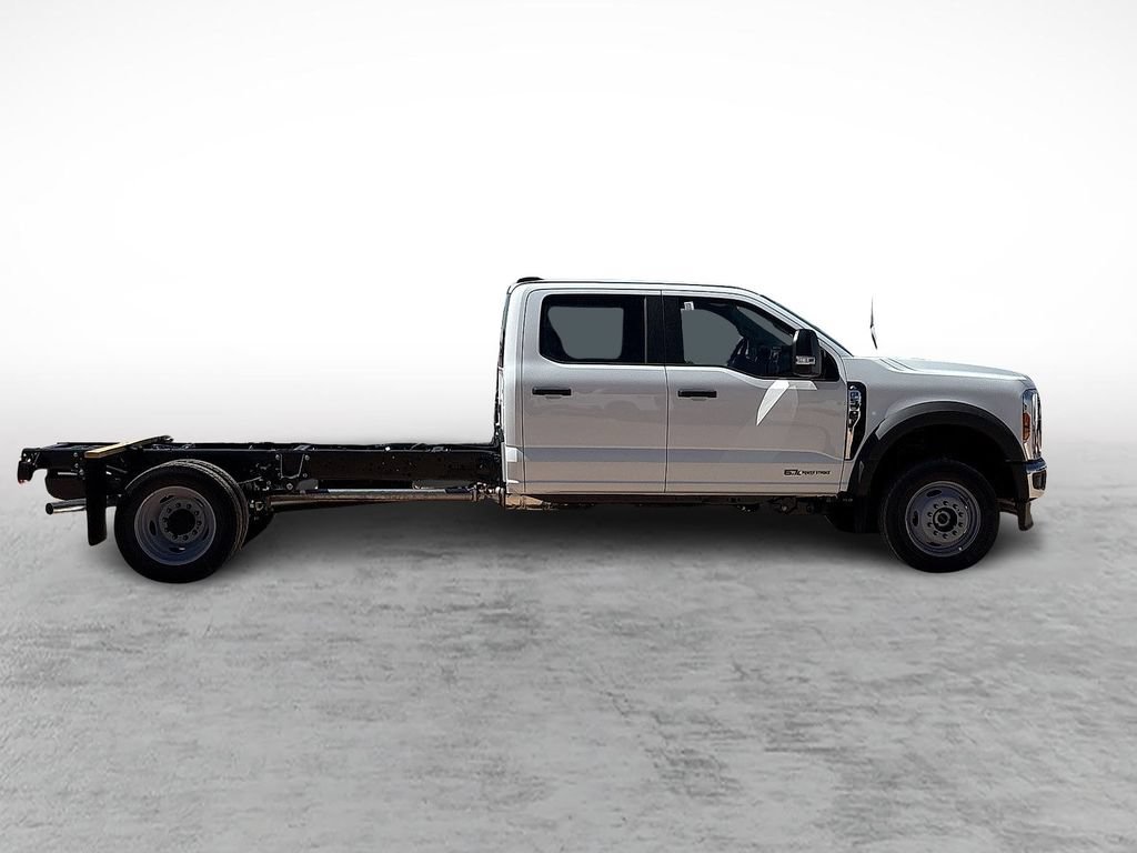 New 2026 Ford F550 4x4 Crew Cab Super Duty image 12