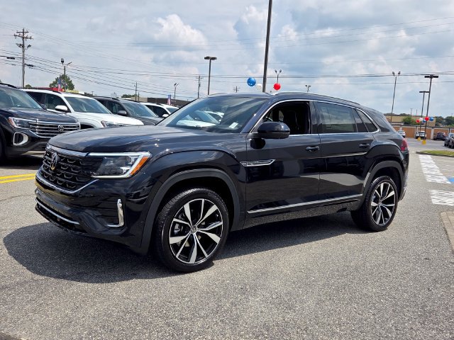 New 2026 Volkswagen Atlas Cross Sport SEL Premium R-Line AWD/4WD image 3