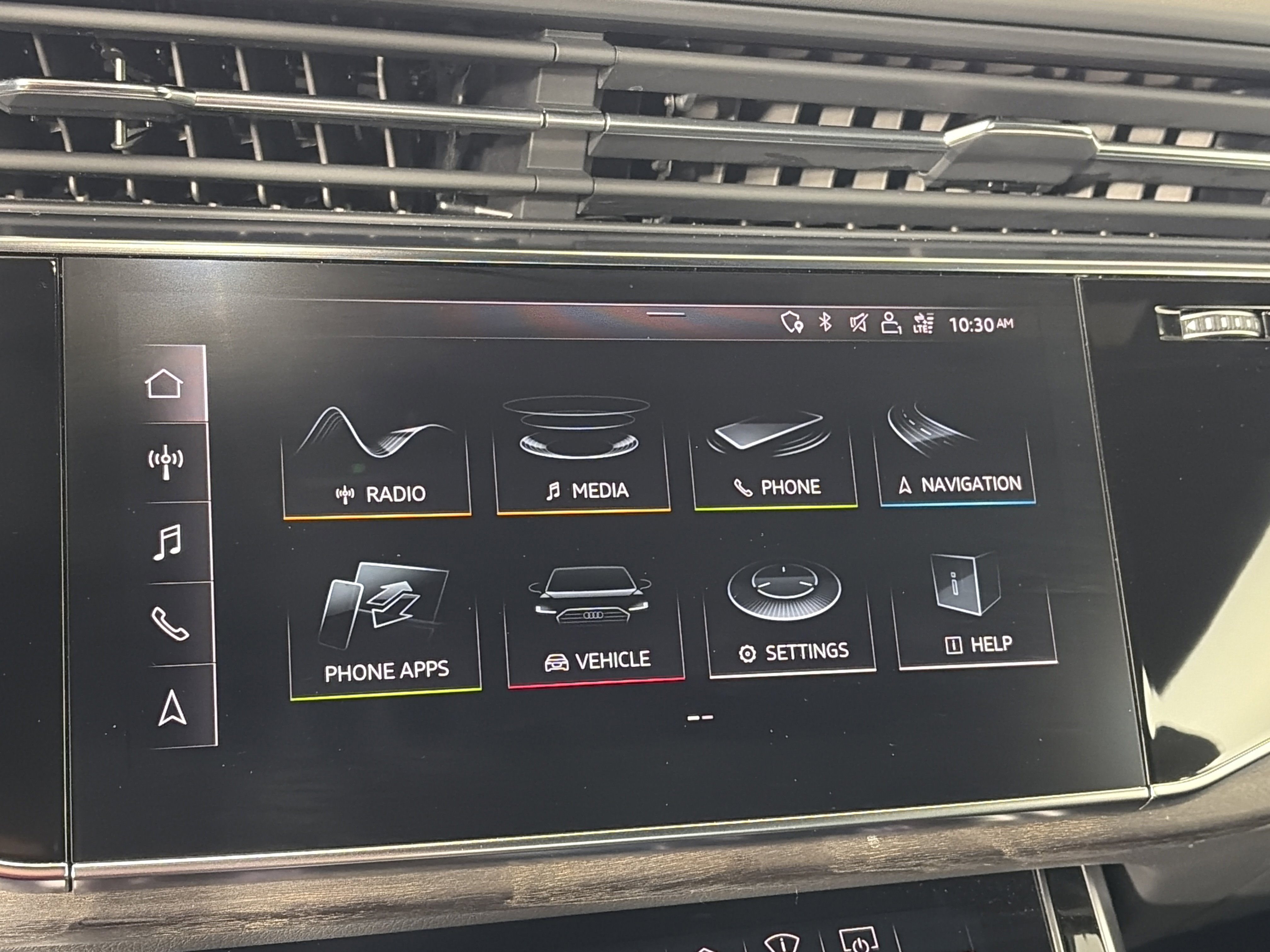 Used 2019 Audi Q8 Prestige AWD/4WD image 20