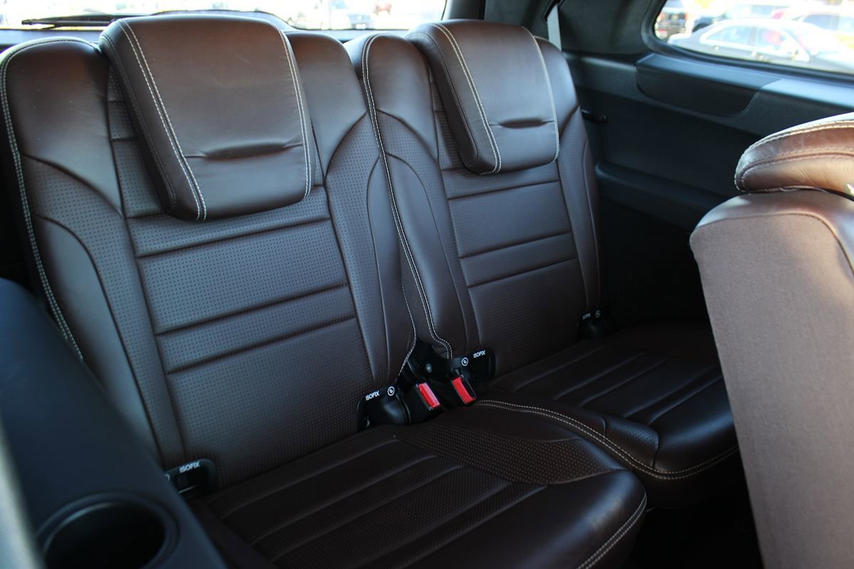 Used 2016 Mercedes-Benz GL 63 AMG 4MATIC image 32