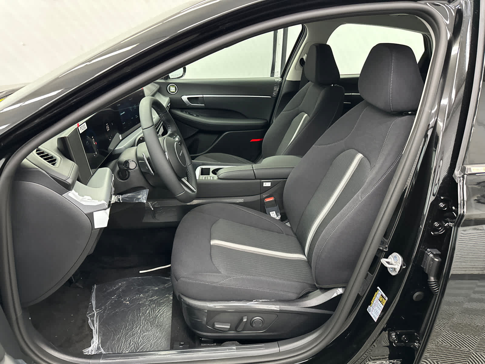 New 2026 Hyundai Sonata SEL FWD image 8