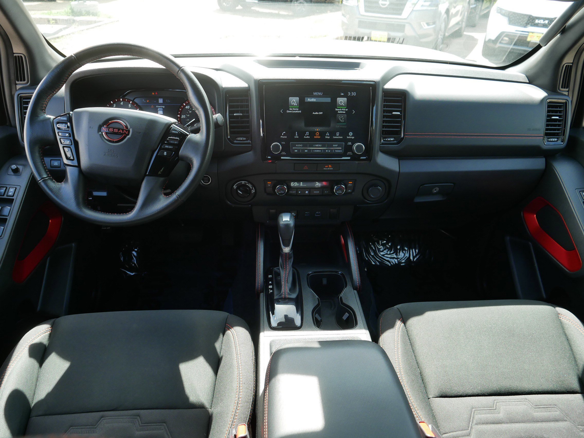 Certified 2023 Nissan Frontier PRO-4X w/ Technology Package AWD/4WD image 10