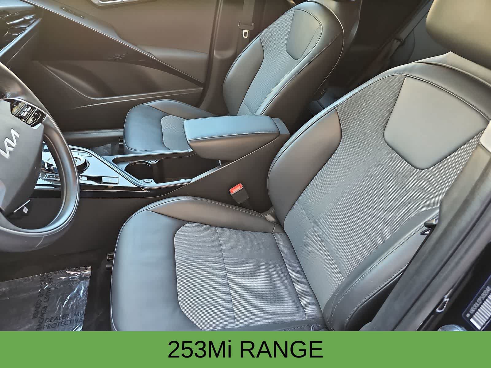 Used 2023 Kia Niro Wind FWD image 15