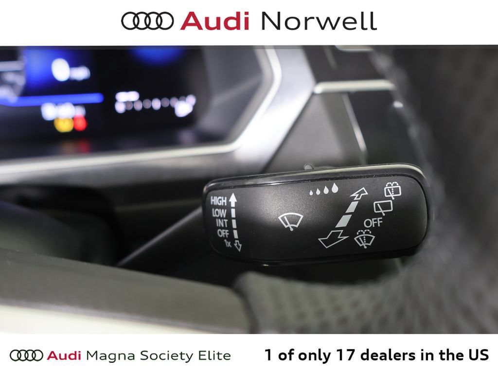 Used 2024 Volkswagen Tiguan SE R-Line AWD/4WD image 27