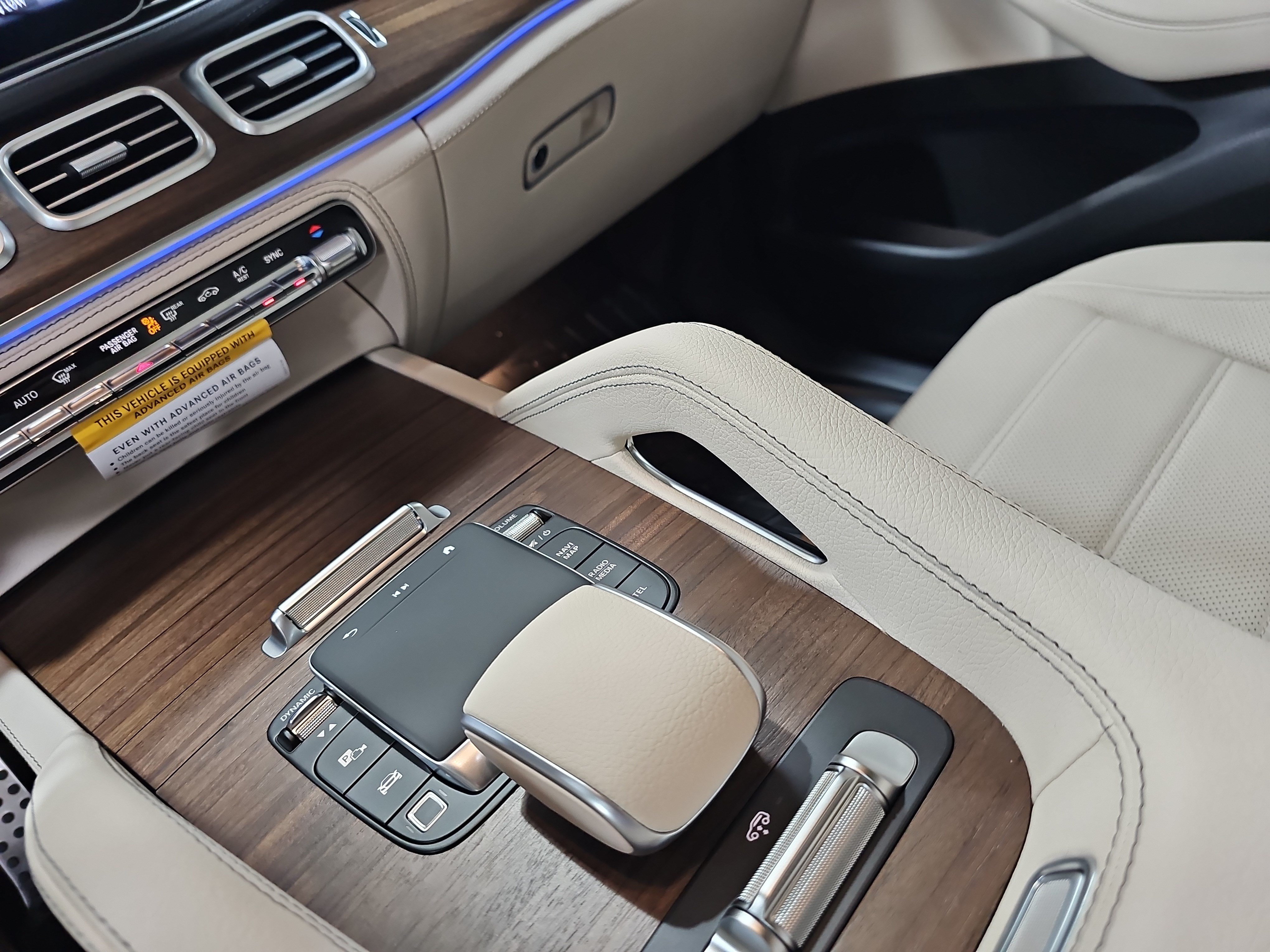 New 2026 Mercedes-Benz GLS 450 4MATIC image 27