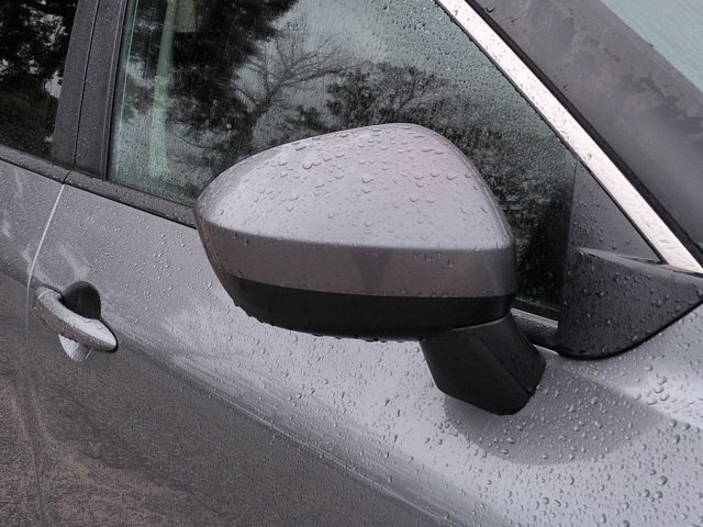 Used 2025 Nissan Rogue SV w/ SV Premium Package FWD image 12