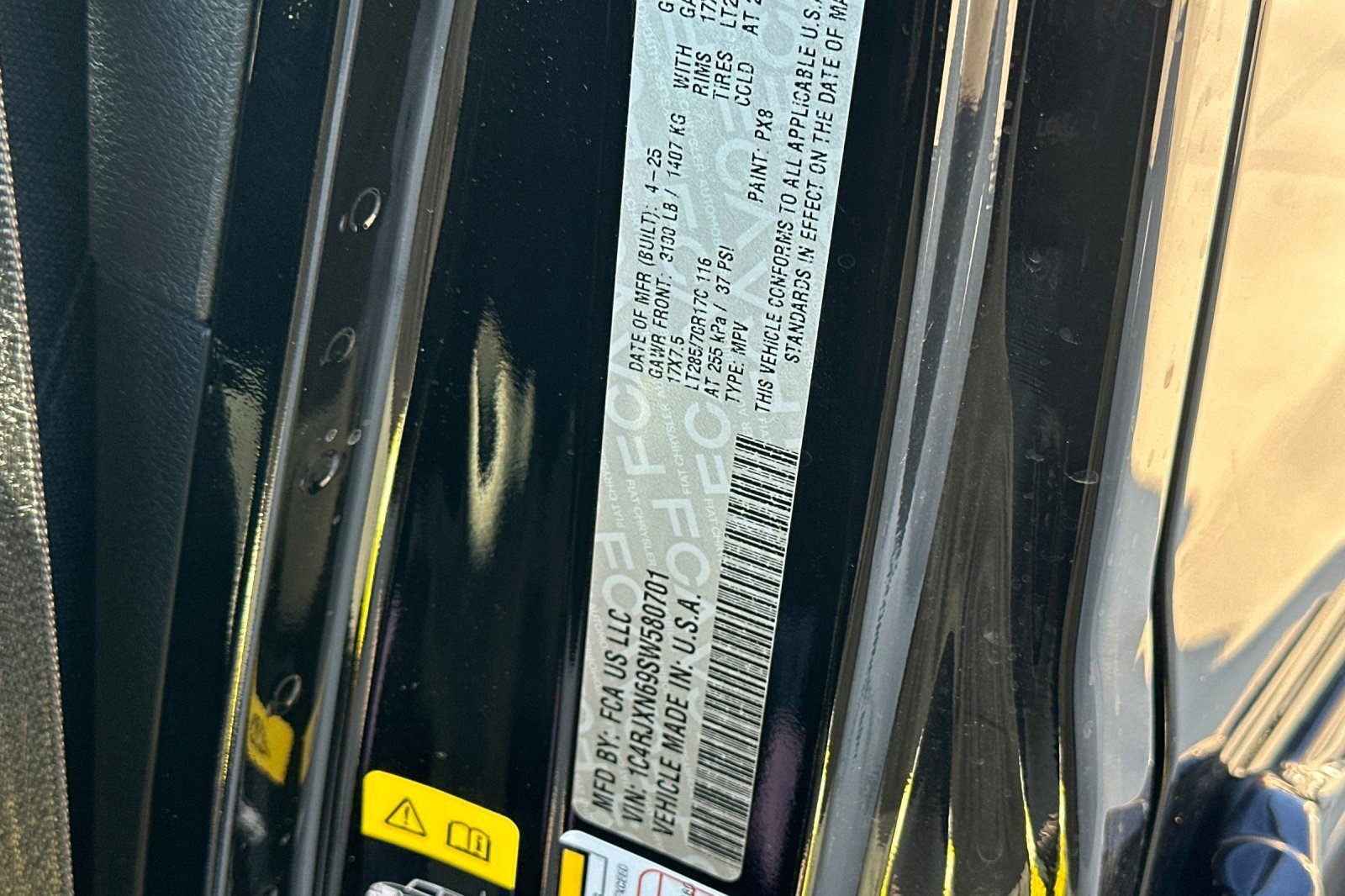 Used 2025 Jeep Wrangler Willys image 21