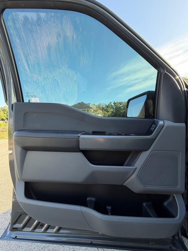 Used 2023 Ford F150 XLT RWD image 9