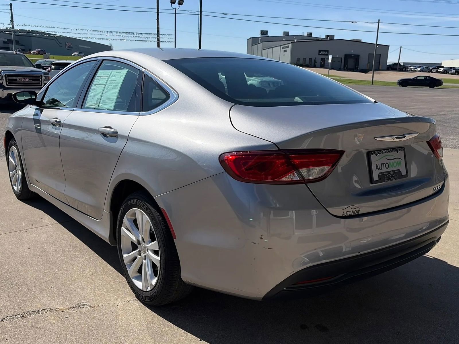 Used 2016 Chrysler 200 LX image 5