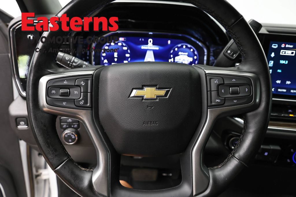Used 2025 Chevrolet Silverado 1500 LT AWD/4WD image 10