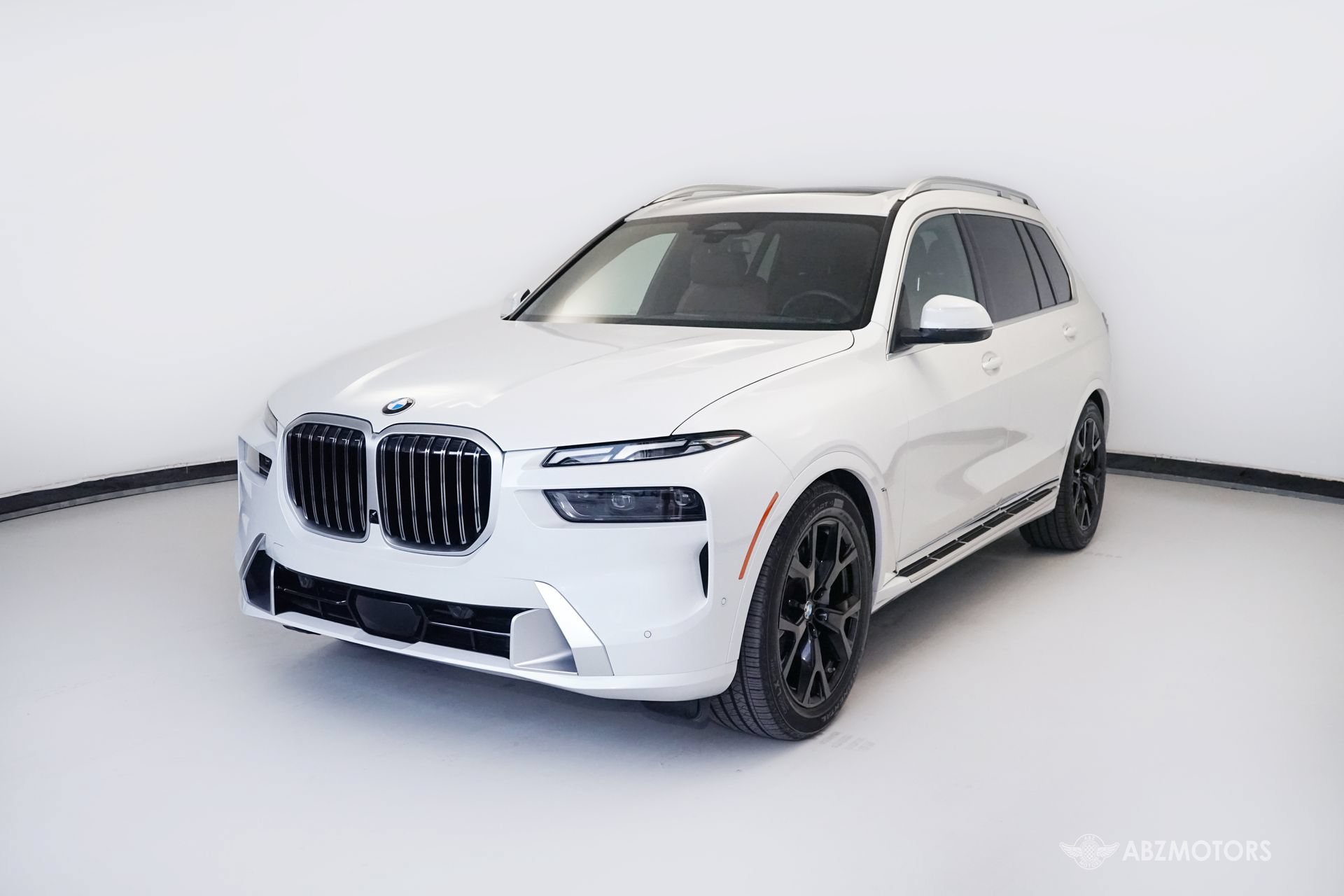 Used 2026 BMW X7 xDrive40i AWD/4WD image 2