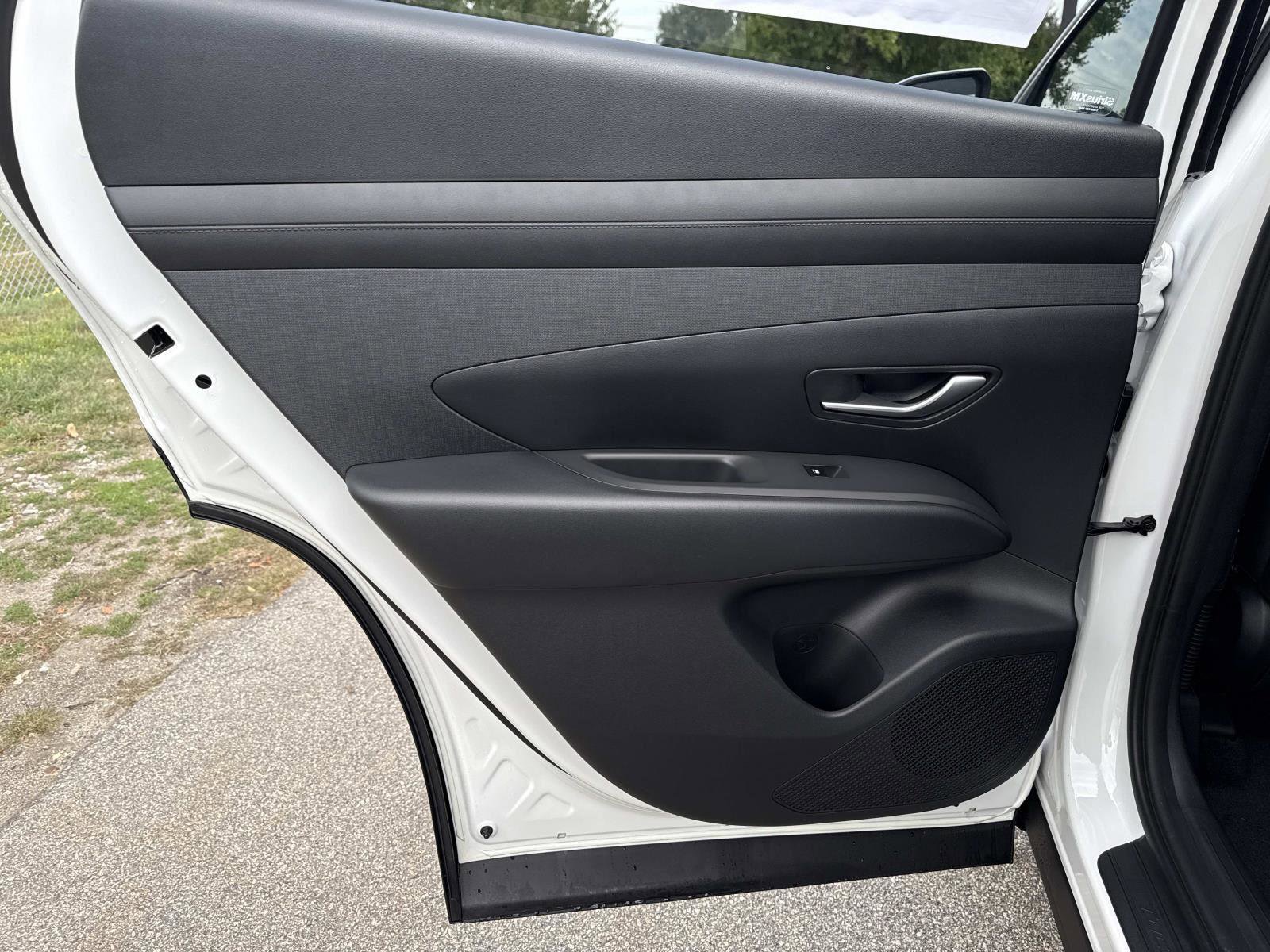 New 2025 Hyundai Tucson SEL image 11