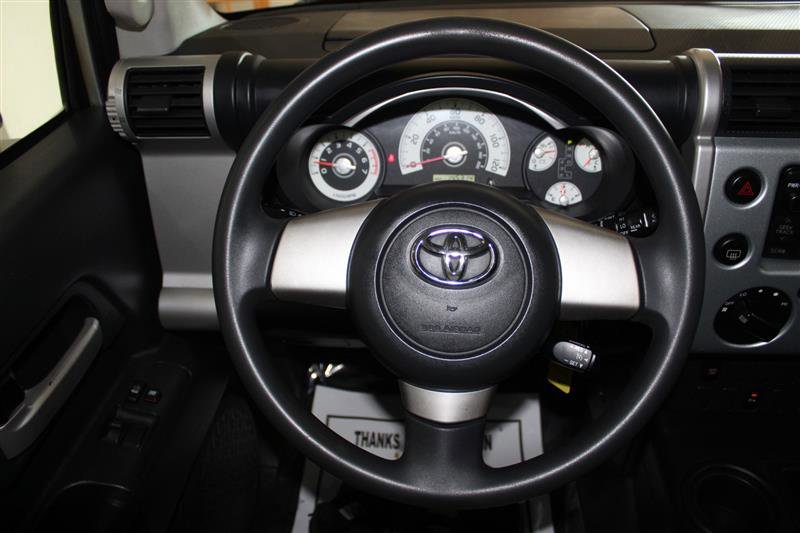 Used 2007 Toyota FJ Cruiser 2WD image 16