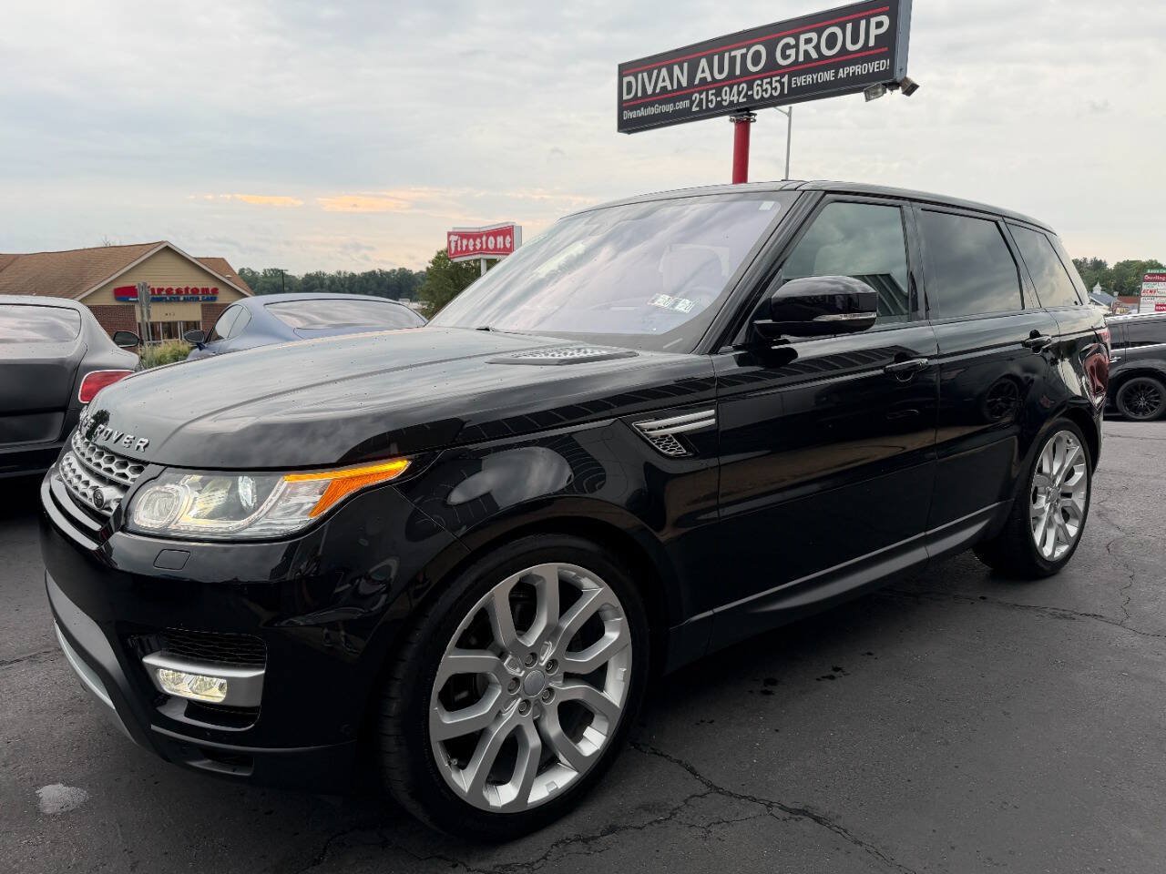 Used 2016 Land Rover Range Rover Sport HSE AWD/4WD image 4