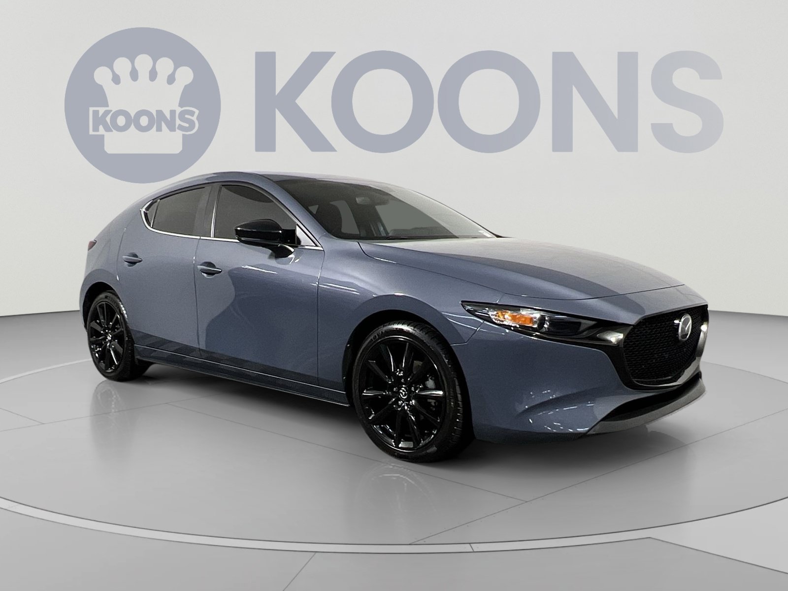 Used 2022 MAZDA MAZDA3 s FWD image 2