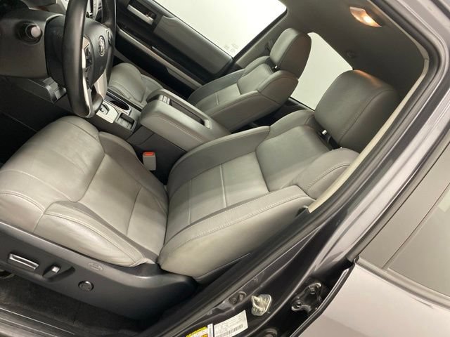 Used 2018 Toyota Tundra Limited w/ Limited Premium Package AWD/4WD image 12