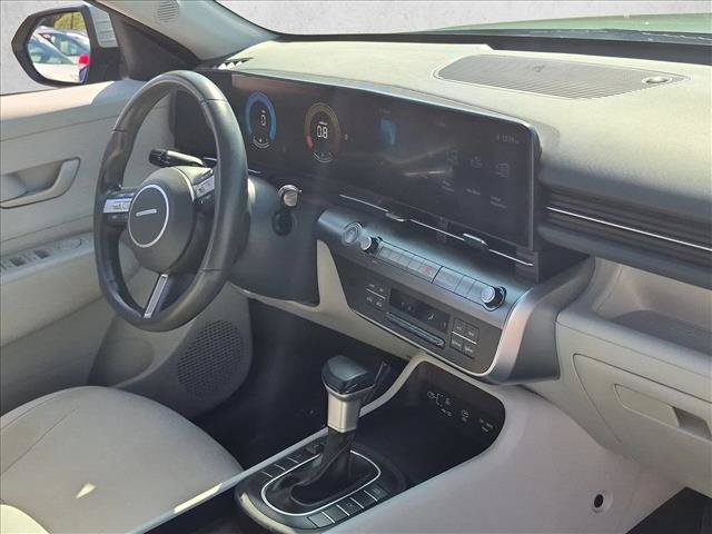 Used 2024 Hyundai Kona SEL AWD/4WD image 22