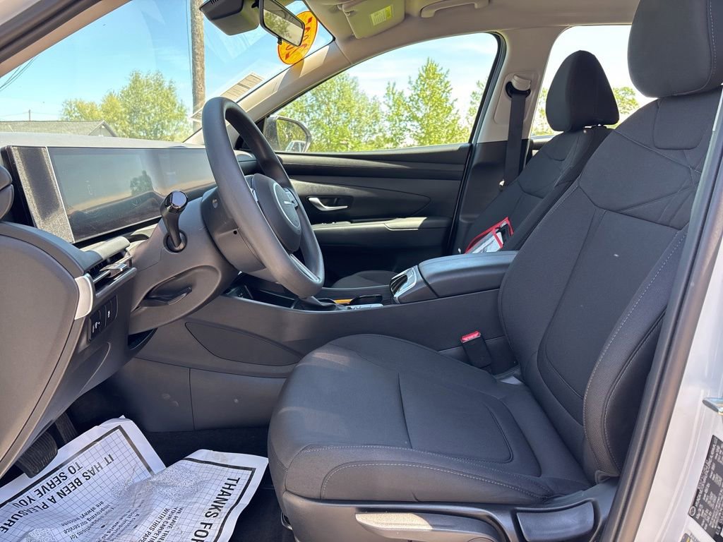 Certified 2025 Hyundai Tucson SE AWD/4WD image 18