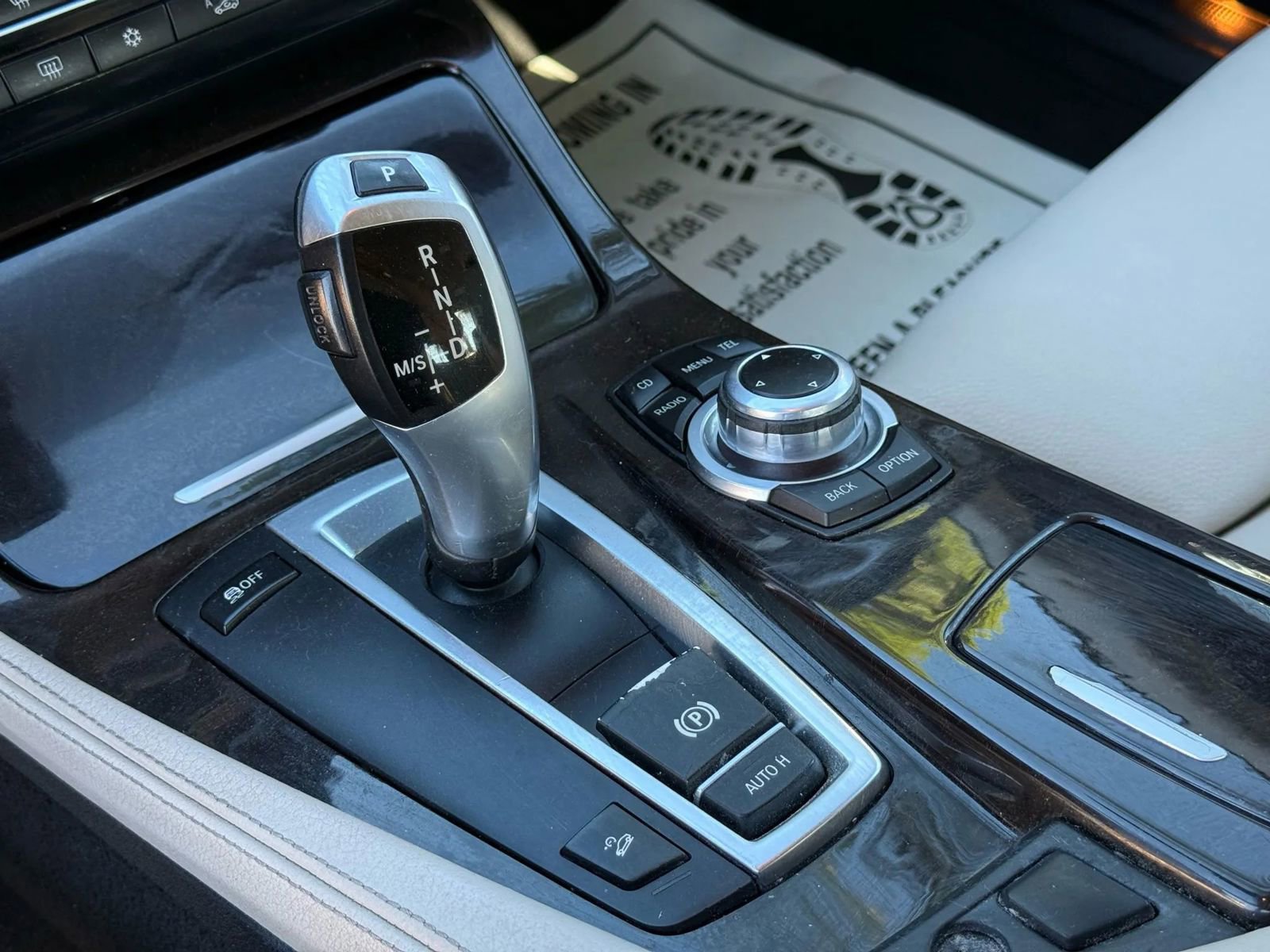 Used 2011 BMW 535i xDrive Sedan image 23